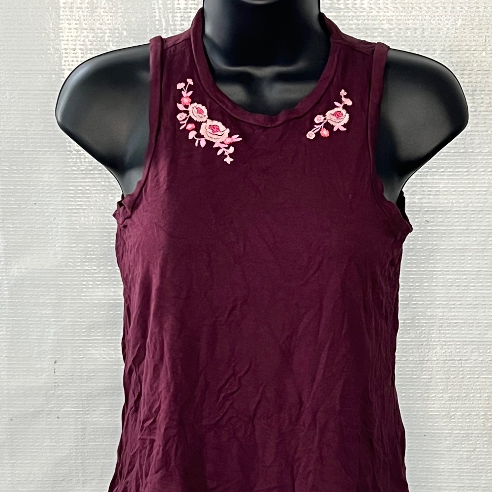 Aeropostale- Burgundy halter tank